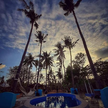 Amigos Bungalows Гили-Мено Экстерьер фото